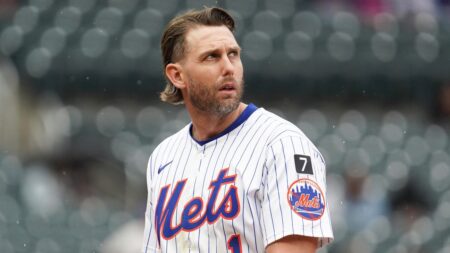 Carlos Mendoza laments Mets' struggles with runners in scoring position: 'We are all aware'