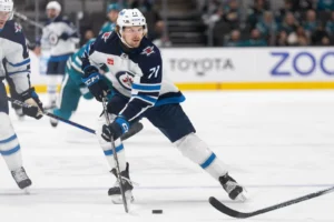 Jets Pending Unrestricted Free Agent Signs With Swedish Team