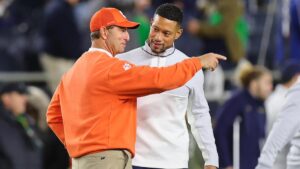 Notre Dame, Clemson schedule 12-year football series with ACC revenue-sharing model as motivating factor