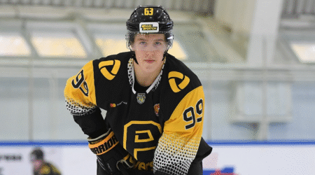 Penguins Prospect Signs Extension To Remain In KHL