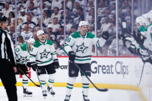 Rantanen, McDavid Or Nylander: Who Are The Early Conn Smythe Favorites?