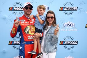 Chase Briscoe earns pole for Coca-Cola 600, beating Kyle Larson