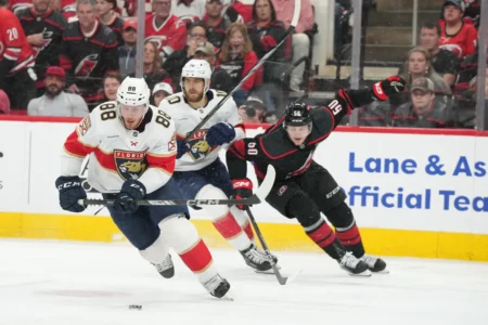 Three takeaways: Panthers adjusting to Hurricanes' rush game, won't sacrifice aggression to defend it