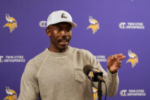 Vikings extend GM Kwesi Adofo-Mensah for multiple seasons following another playoff appearance