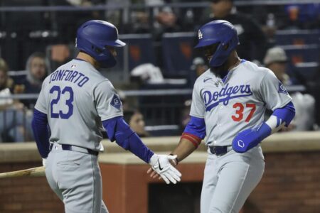 Teoscar Hernández and Dodgers defeat Mets in 13 innings, but pitching issues loom large