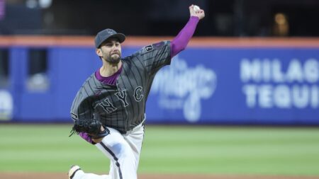 'A big boy's performance': David Peterson provides Mets with much-needed length, keeps Dodgers in check