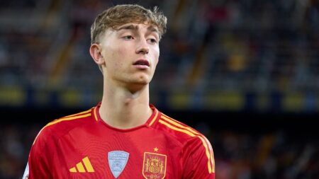 Liverpool Make Offer to PSG Target Dean Huijsen; Chelsea Also Step Up