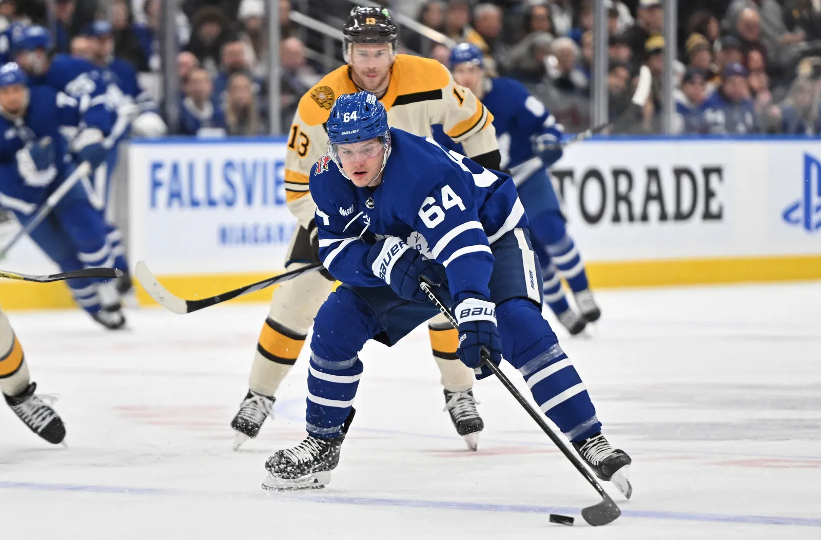 Czechs Eyeing Kämpf If Leafs Lose Game 7; Hertl Hurt