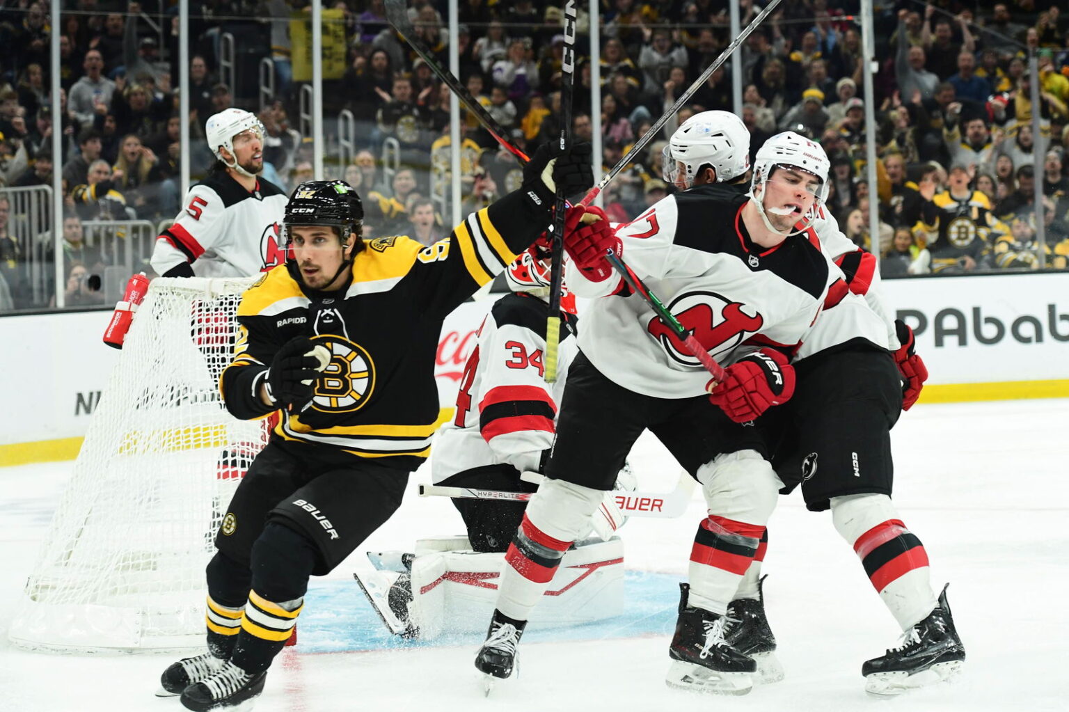 Sharks Should Target RFA Forward Marat Khusnutdinov This Offseason