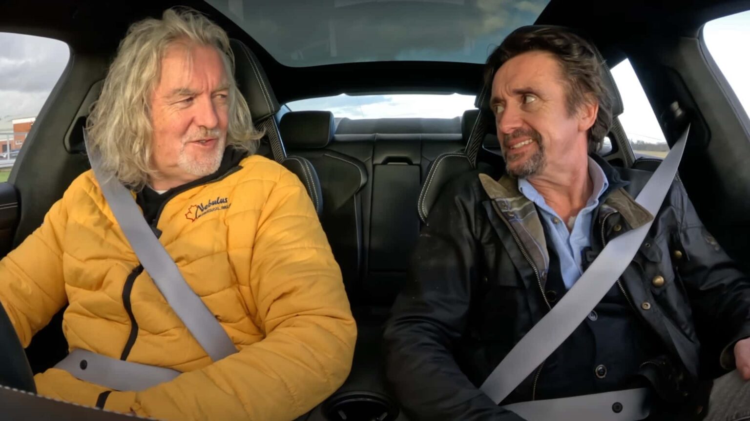 Watch Hammond and May Lap The Top Gear Test Track One Last Time