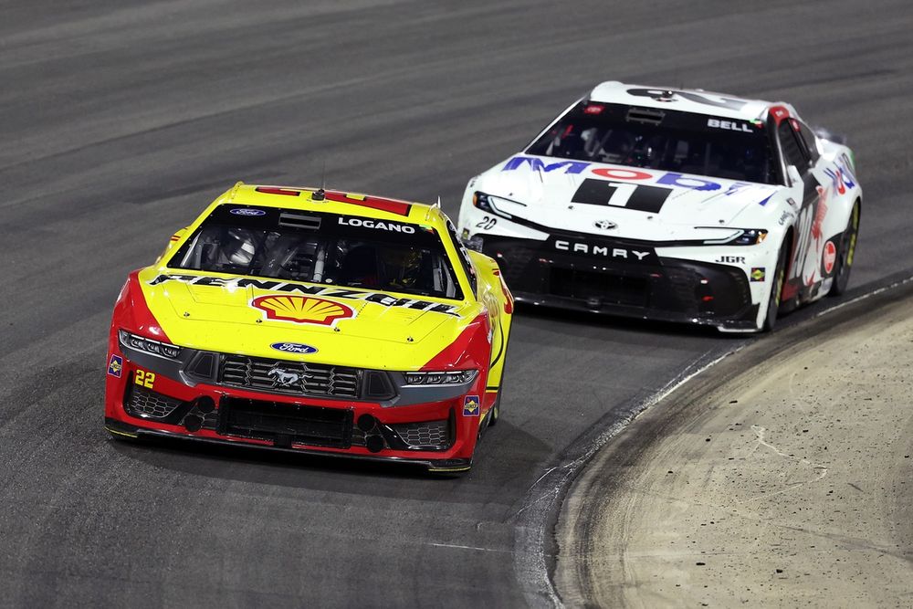 Joey Logano, Team Penske Ford, Christopher Bell, Joe Gibbs Racing Toyota