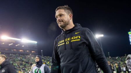 Oregon football 2025: Win total, CFP outlook, and why Dan Lanning can take Ducks to next level