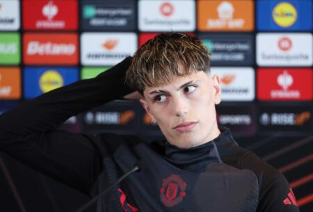 Mount And Garnacho To Start | 3-4-2-1 Manchester United Predicted Starting Lineup Vs West Ham United