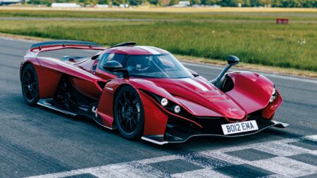 This Unknown Supercar Just Broke a Top Gear Lap Record