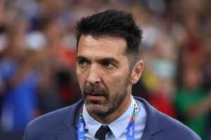 Buffon not sure Conte will return to Juventus