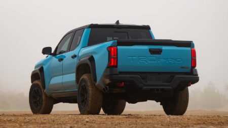 Toyota’s New Blue Paint Is Awesome, But It’s Only for a Few Models