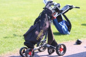 Consistency powers Kernels girls to second place at Hub City golf invitational – Mitchell Republic