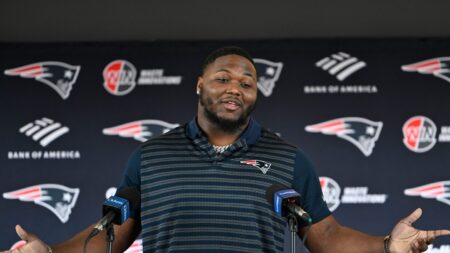 Milton Williams: I don’t mind Mike Vrabel calling me out