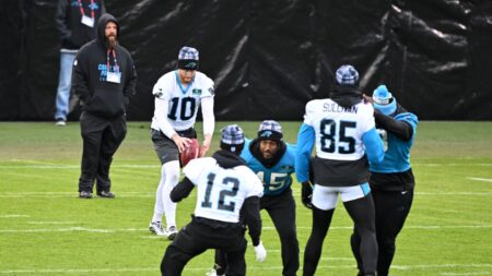 Panthers talking to Texans, Steelers about joint practices this summer