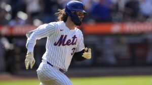 Mets DH Jesse Winker expected to miss 6-8 weeks with a Grade 2 oblique injury