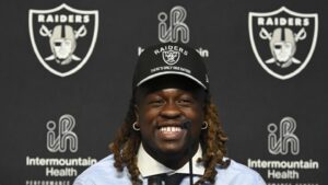 Ashton Jeanty signs rookie contract