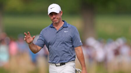 Rory McIlroy to play Australian Open for next two years