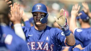 Rangers’ Josh Jung hits home run for mom while facing brother Jace on Mother’s Day