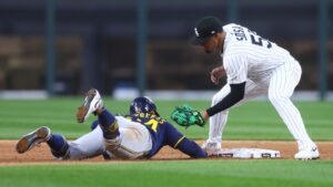 Brewers at White Sox Prediction: Odds, expert picks, starting pitchers, betting trends and stats for May 1