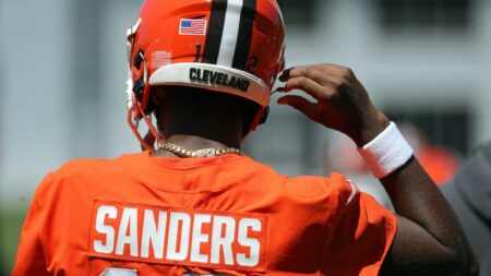 Fan who sued over Shedeur Sanders draft slide requests early discovery