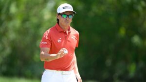 Rickie Fowler looks to silence critics, off to good start at Truist Championship
