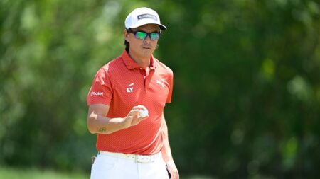 Rickie Fowler looks to silence critics, off to good start at Truist Championship