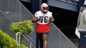 Morgan Moses had offseason surgery on knee injury from Week 3