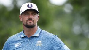 Bryson DeChambeau gets a taste of real speed ahead of Indy 500