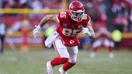 Chiefs cut five players, including TE Anthony Firkser