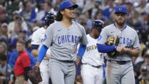 Cubs’ Shota Imanaga leaves after straining his hamstring while attempting to complete a double play