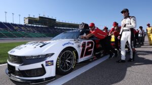 What to watch for in today’s NASCAR Cup race at Kansas Speedway