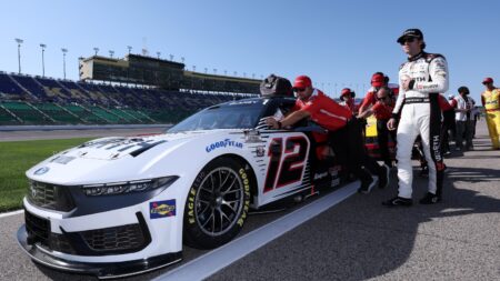 What to watch for in today’s NASCAR Cup race at Kansas Speedway
