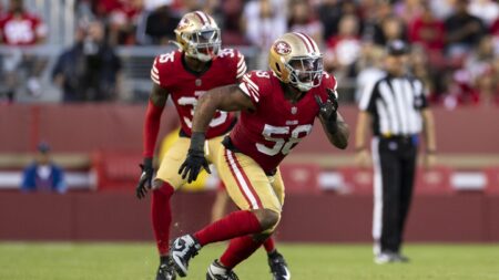 49ers waive DL Alex Barrett