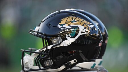Jaguars to hire Brian Xanders in front office role