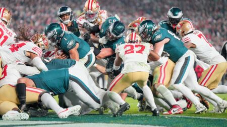 Report: New Packers tush push proposal will ban all pushing