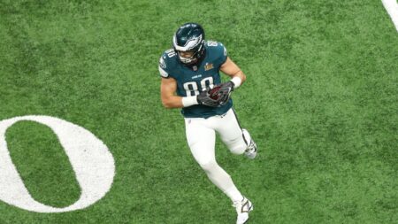 Eagles, Dallas Goedert close to agreement that will keep him in Philadelphia