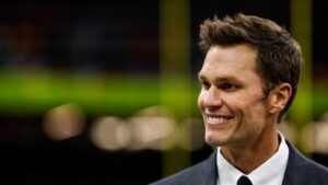 Mark Davis: There is a vision, and Tom Brady does have vision