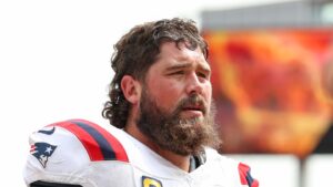 David Andrews to hold retirement press conference on Monday