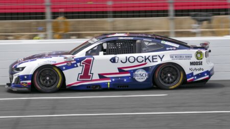 Ross Chastain stuns William Byron to win Coca-Cola 600 at Charlotte