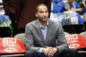 2025 NBA Draft: Mavericks fans chant ‘Fire Nico’ at team’s draft watch party ahead of Cooper Flagg pick