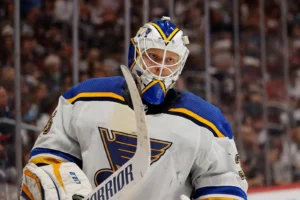 Former Blues Goalie Signs Extension With New Team