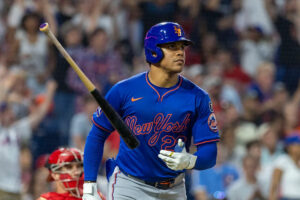 Mets break 7-game losing streak with MLB record-tying 7 solo homers, 2 from Juan Soto, in win over Phillies