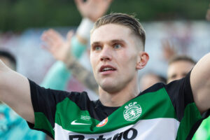 27-year-old striker ‘wants to join’ Man United this summer