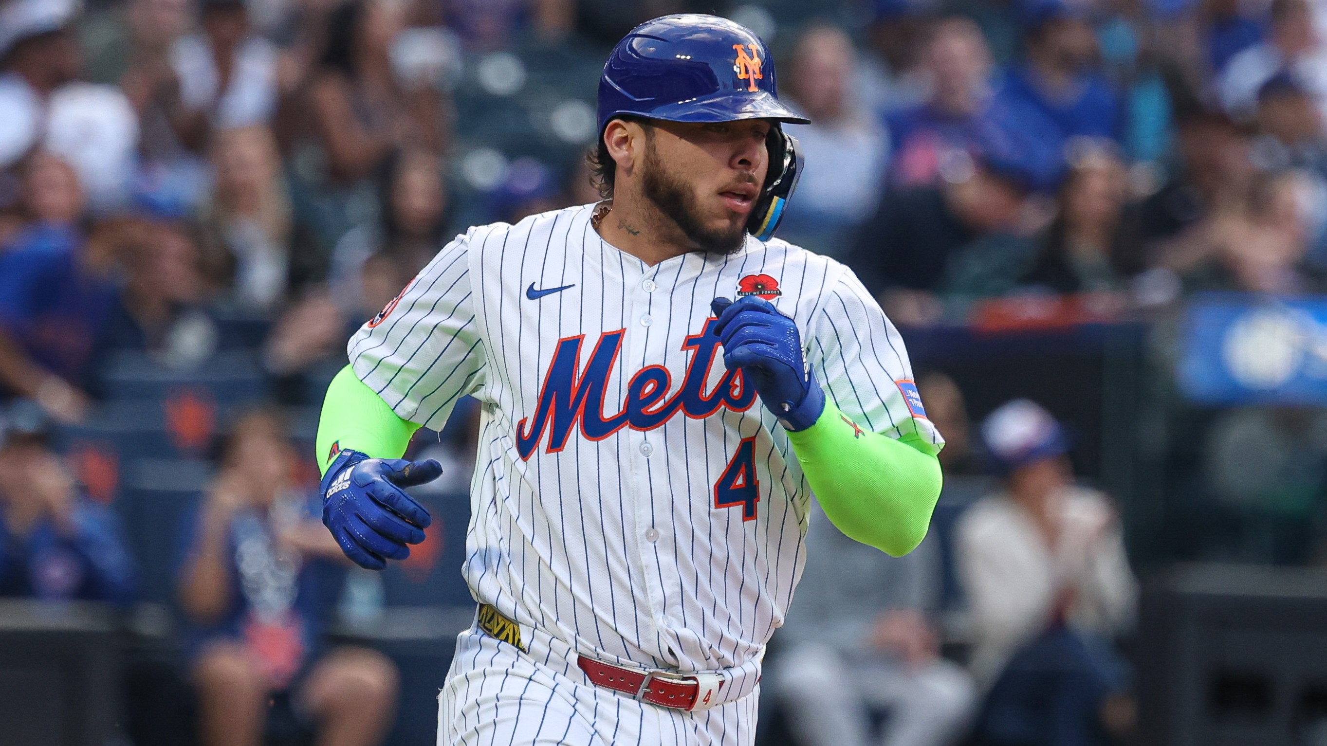 May 26, 2025; New York City, New York, USA; New York Mets catcher Francisco Alvarez (4) singles during the eighth inning against the Chicago White Sox at Citi Field. Mandatory Credit: Vincent Carchietta-Imagn Images