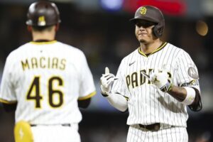 Padres’ rout of Dodgers is a real laugher
